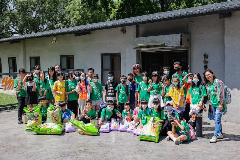 送愛給浪浪~牠們不是玩具、是朋友